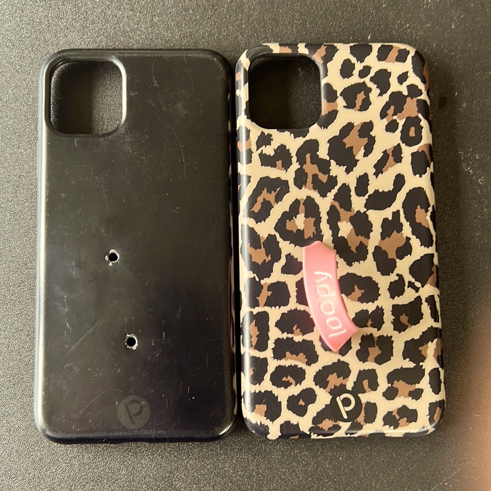 iPhone 11 Pro Max Cases (Leopard and Black)
